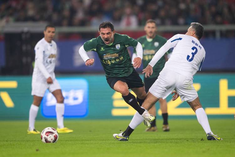 让队友总能 让队友总能